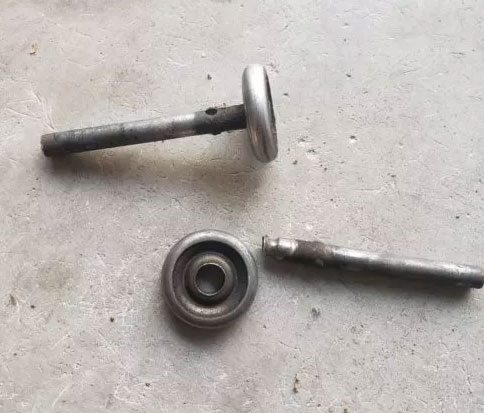 broken garage door rollers